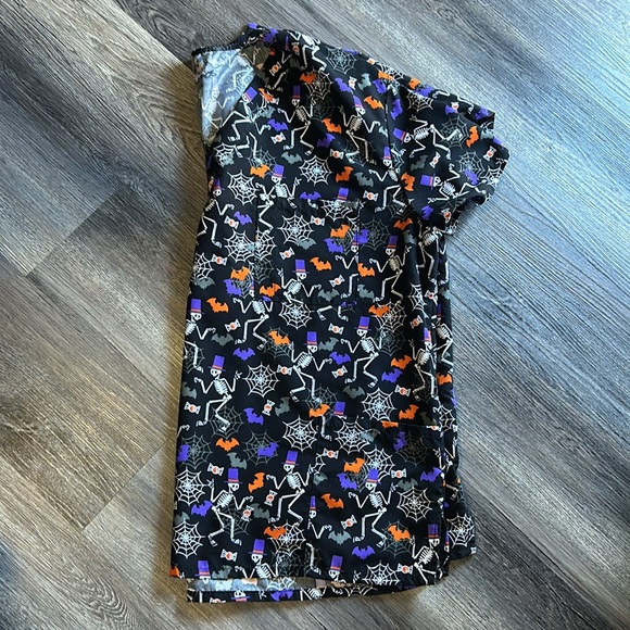 Skeleton scrub top - Picture 4 of 4